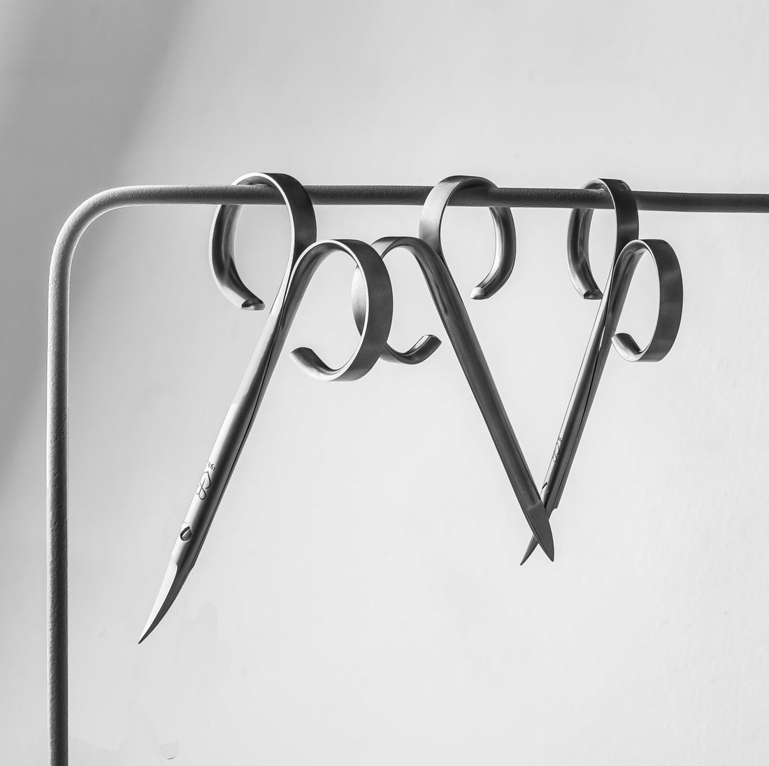 Renomedin kynsisakset – löydä täydelliset kynsienhoitovälineet